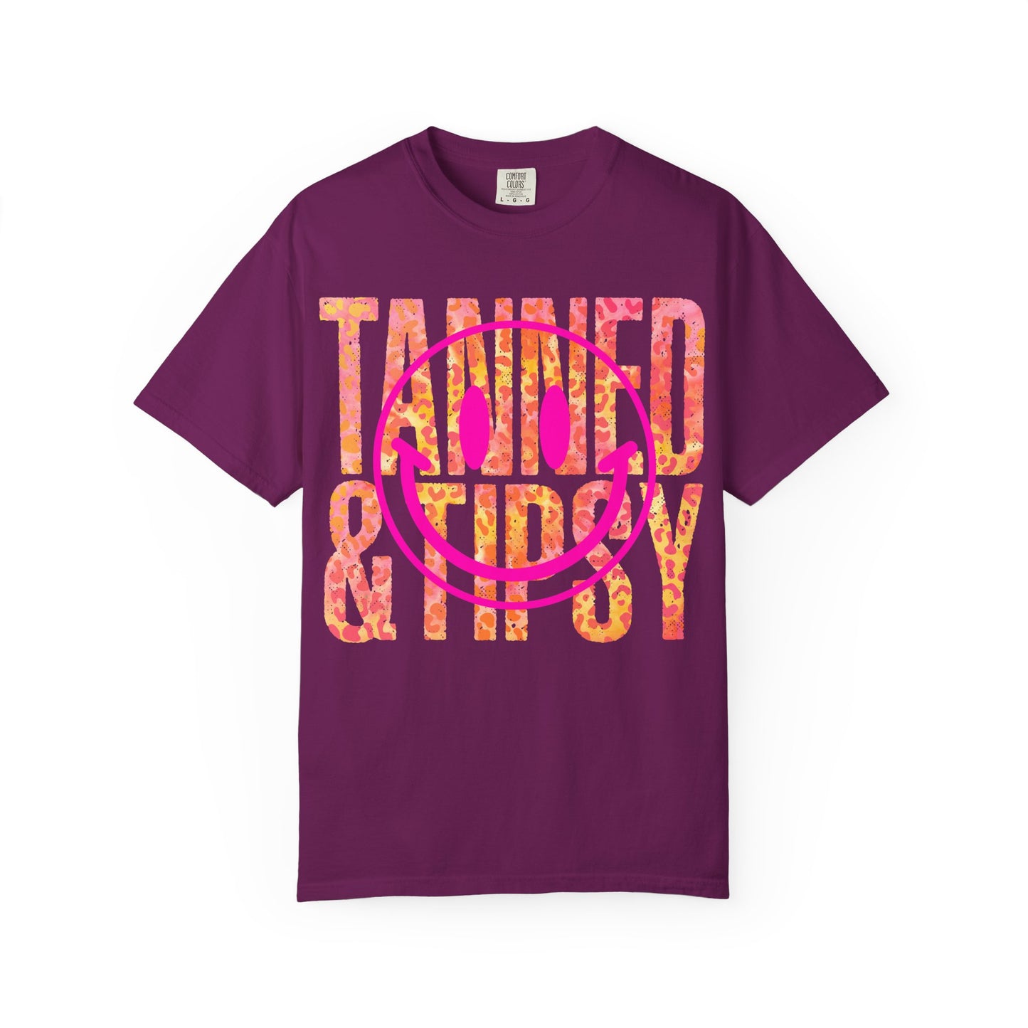 Smiley Face Graphic Tee, Casual Summer Shirt, Gift for Beach Lovers, Trendy Unisex T-shirt, Fun Party Apparel, Celebration Wear