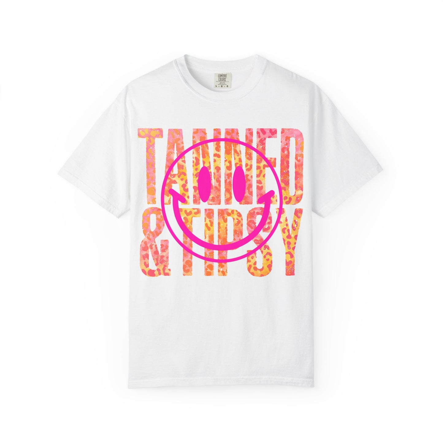 Smiley Face Graphic Tee, Casual Summer Shirt, Gift for Beach Lovers, Trendy Unisex T-shirt, Fun Party Apparel, Celebration Wear